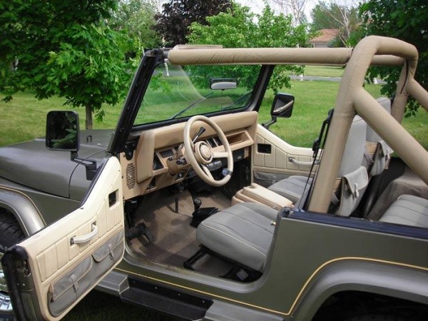 1989 Jeep Wrangler Sahara